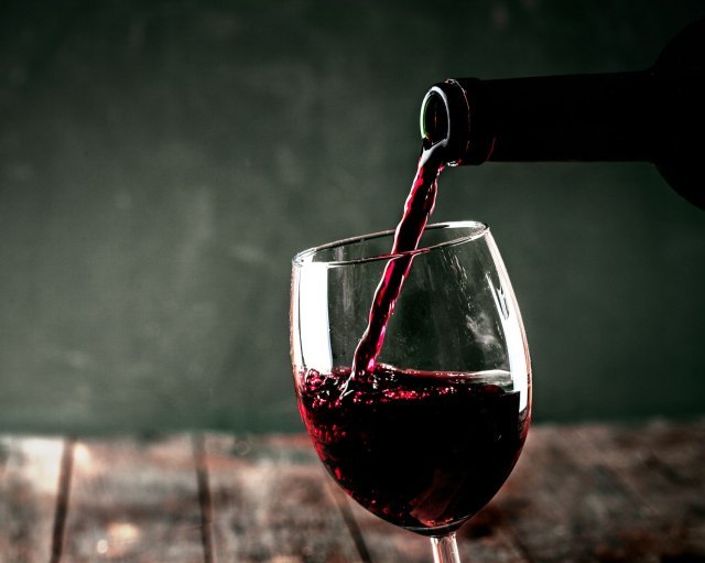 Zdravo je da pijete èašu vina na dan? Imamo loše vesti za vas